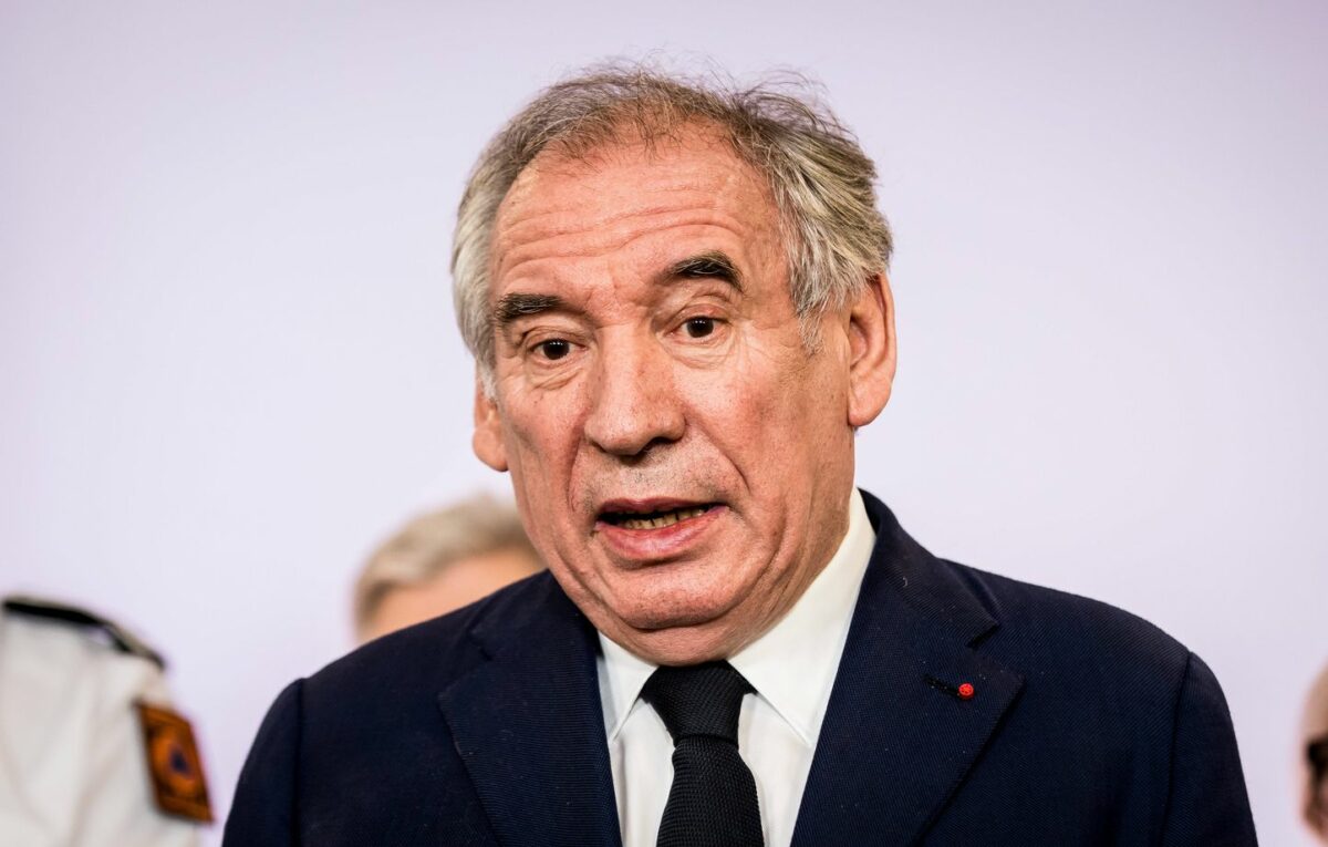 Un nouveau gouvernement sinon rien